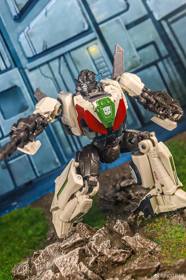 Studio Series Brawn, Wheeljack, Ratchet, Ravage, Soundwave Toy Photography NOTRAB  (7 of 18)